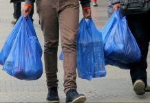 Одноразовим пакетам – ні: Львів відмовиться від поліетиленових пакетів